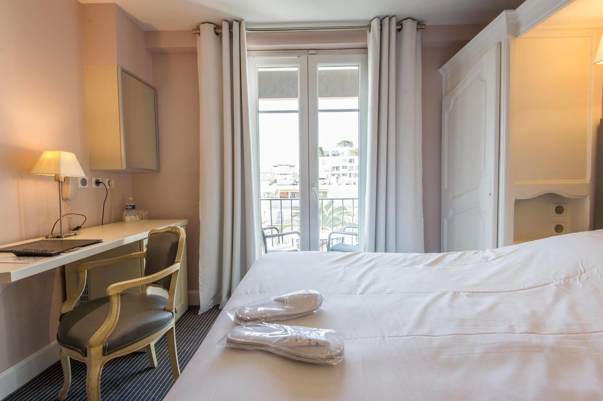 Hotel De Provence Канни Екстер'єр фото